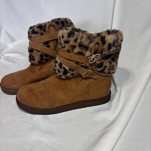 G by GUESS Women Tan Faux Suede Leopard Faux Fur Buckle Ankle Boots Size 9M